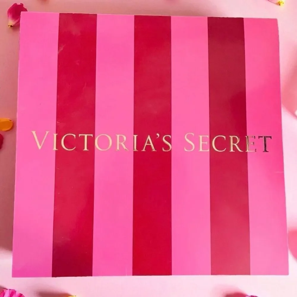 NWT Vintage Y2K Rare Victoria's Secret Pink 10Hx10”Wx4”D Striped Gift Box w/ Bow